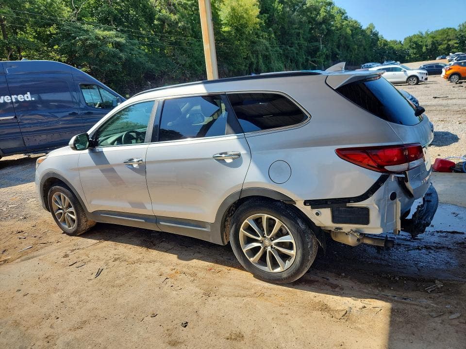 2017 HYUNDAI SANTA FE SE 2