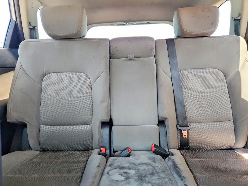 2017 HYUNDAI SANTA FE SE 10