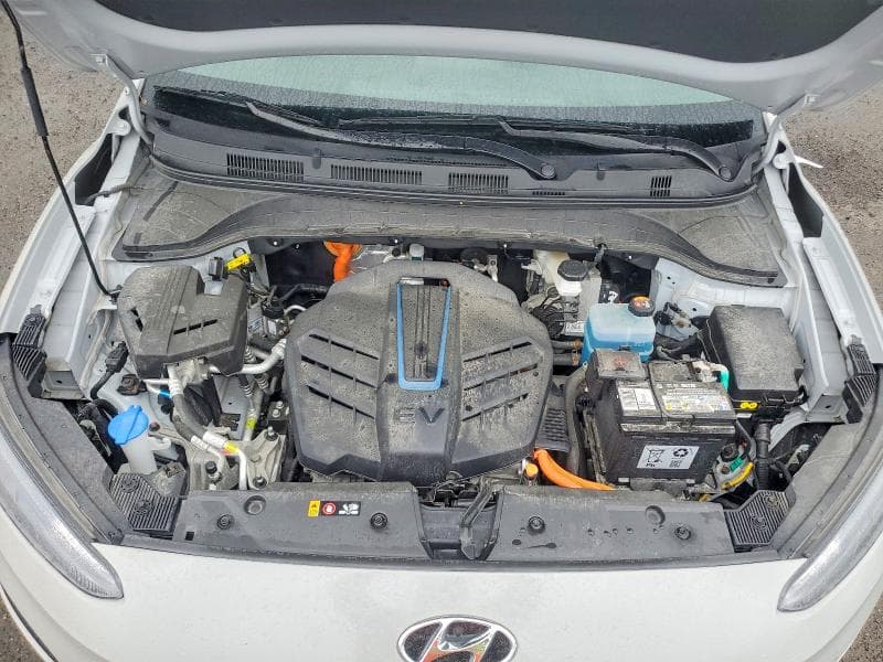 2023 HYUNDAI KONA SE 11