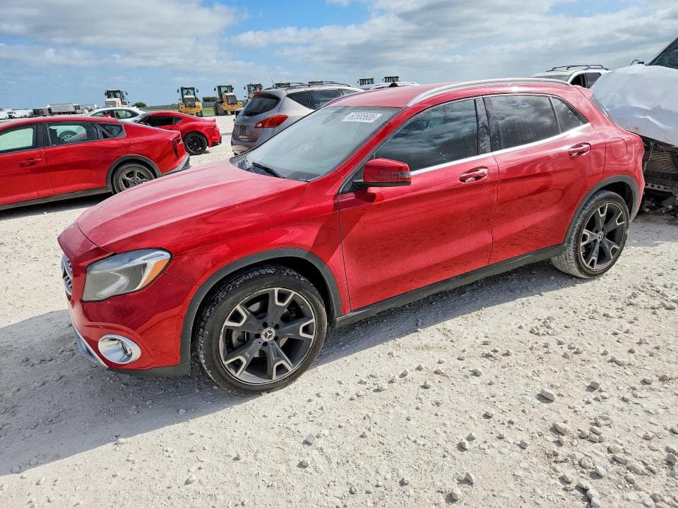2020 MERCEDES-BENZ GLA 250 - 1