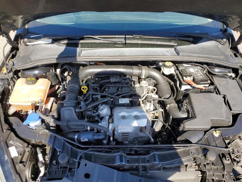 2018 FORD FOCUS SE 11