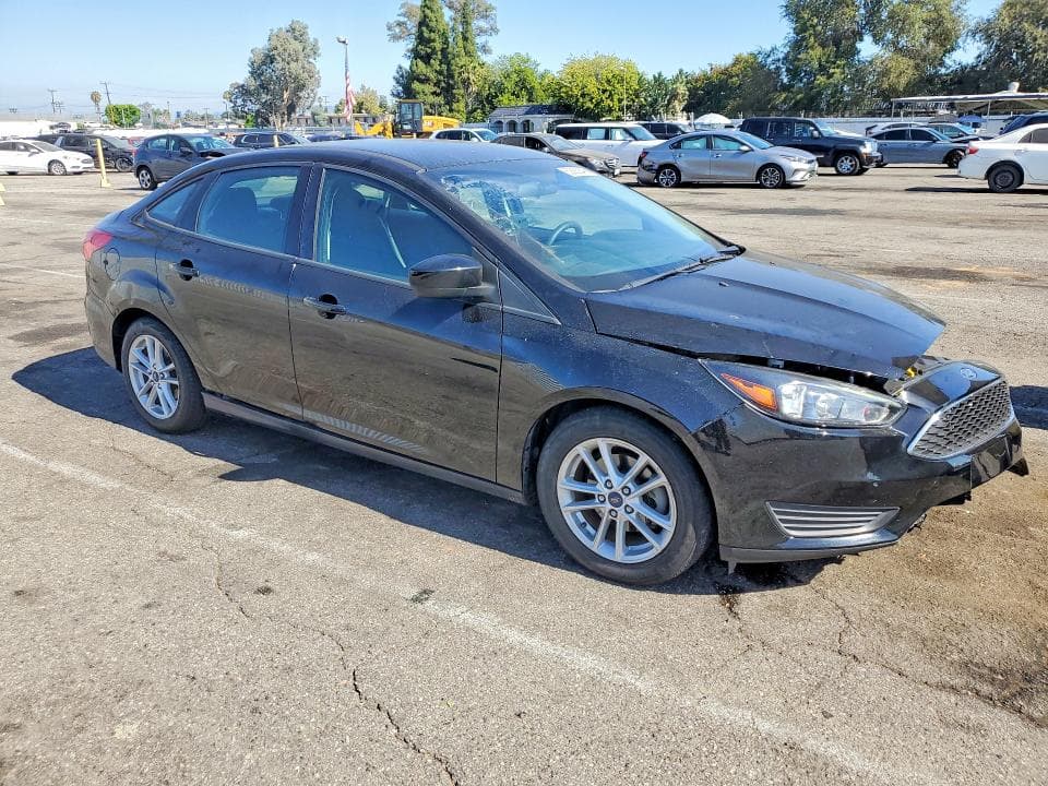 2018 FORD FOCUS SE 4