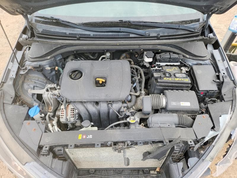 2019 HYUNDAI ELANTRA SE 11