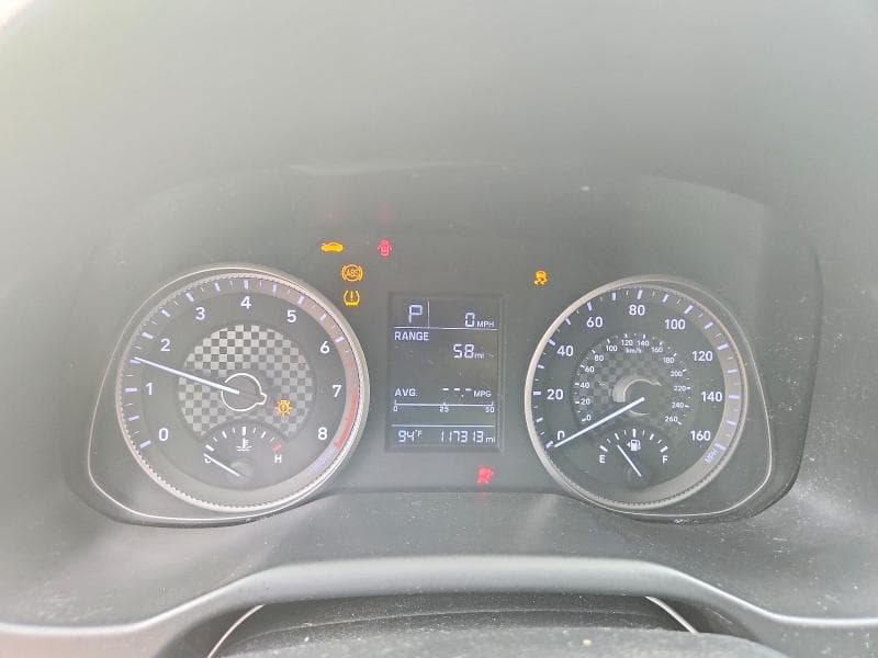 2019 HYUNDAI ELANTRA SE 9