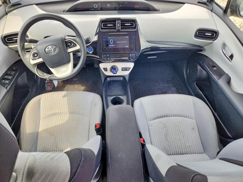 2017 TOYOTA PRIUS TWO 8