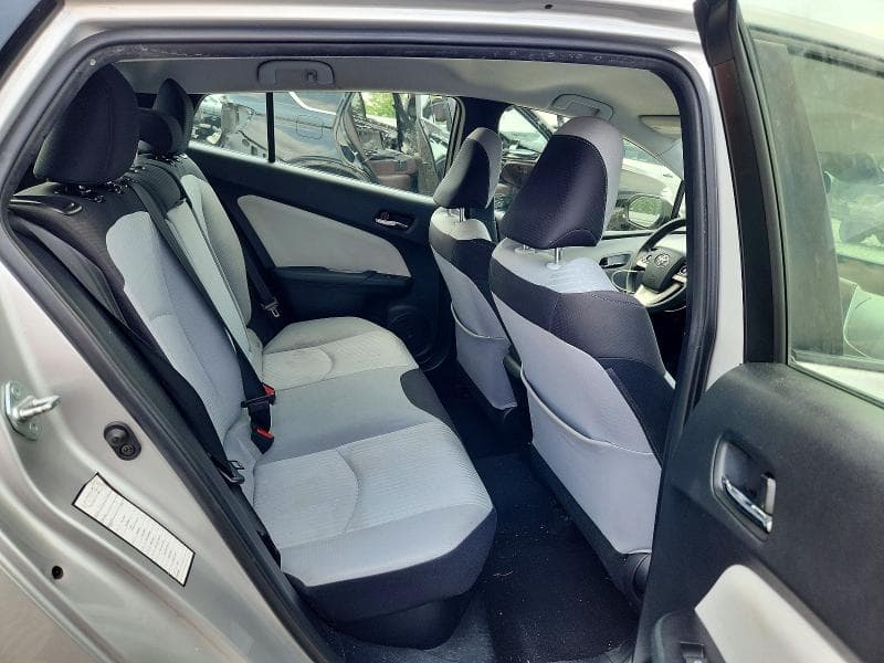 2017 TOYOTA PRIUS TWO 10