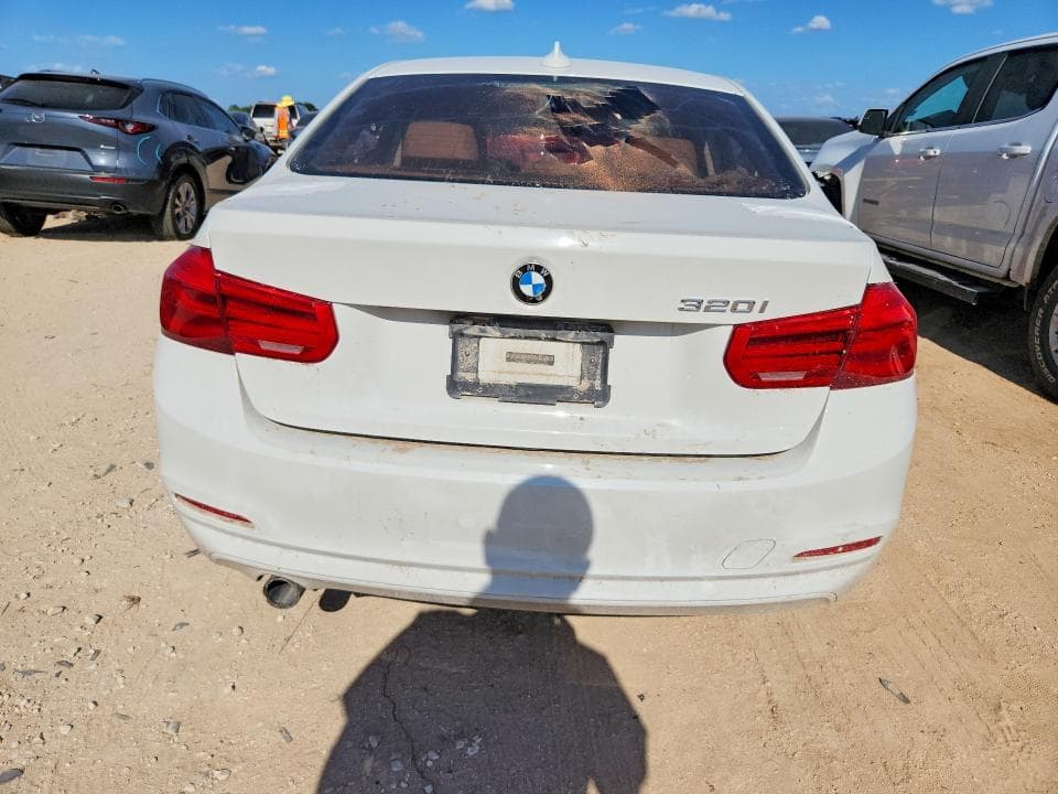 2017 BMW 320 I 6