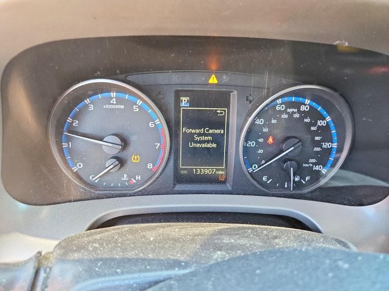 2018 TOYOTA RAV4 LE 9