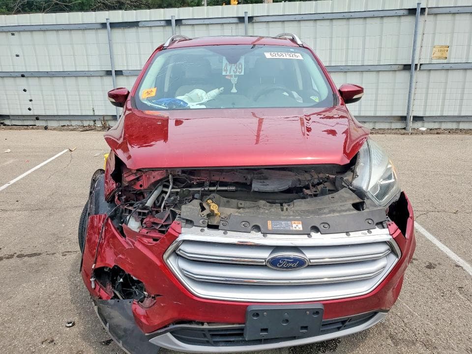 2017 FORD ESCAPE TITANIUM 5