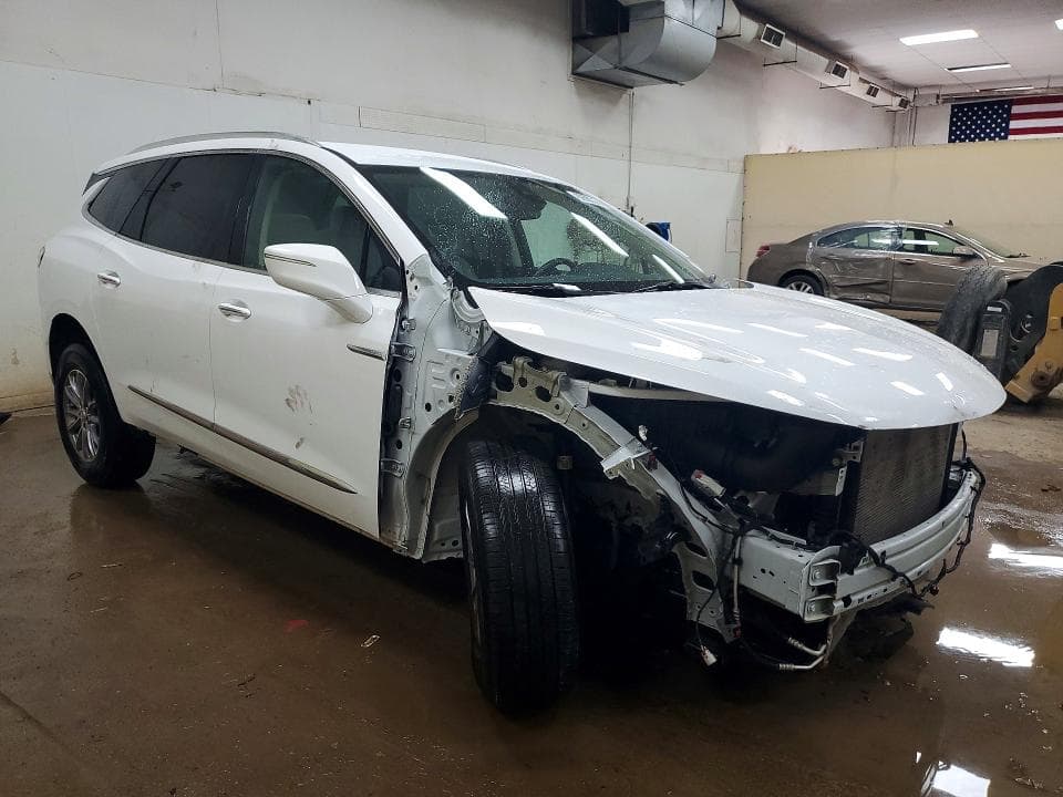 2023 BUICK ENCLAVE ESSENCE 4