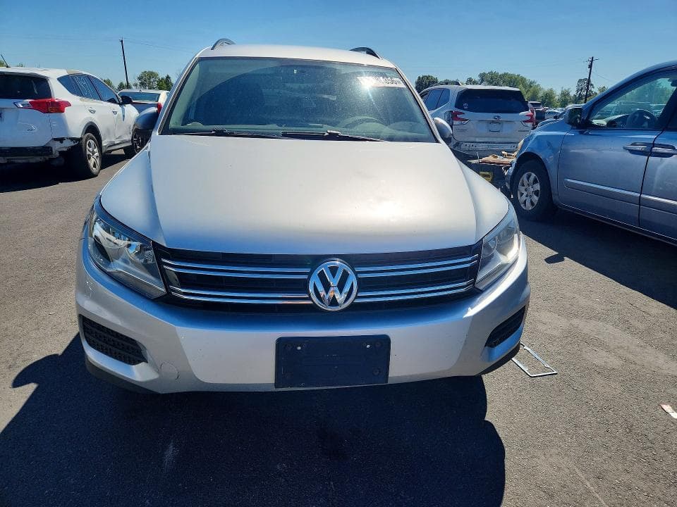 2017 VOLKSWAGEN TIGUAN S 5