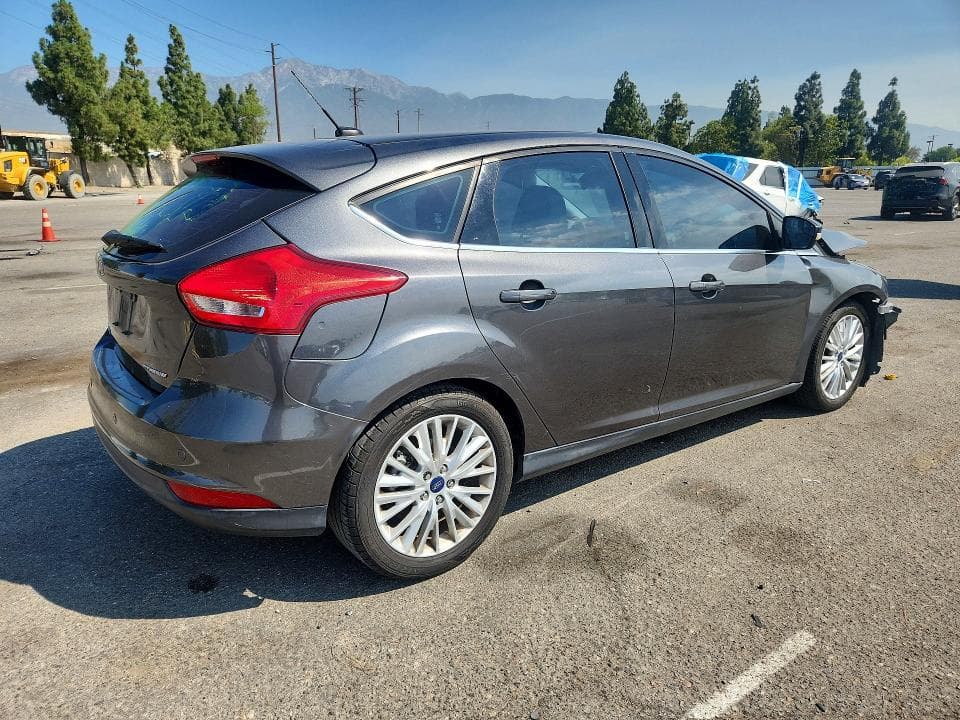 2018 FORD FOCUS TITANIUM 3