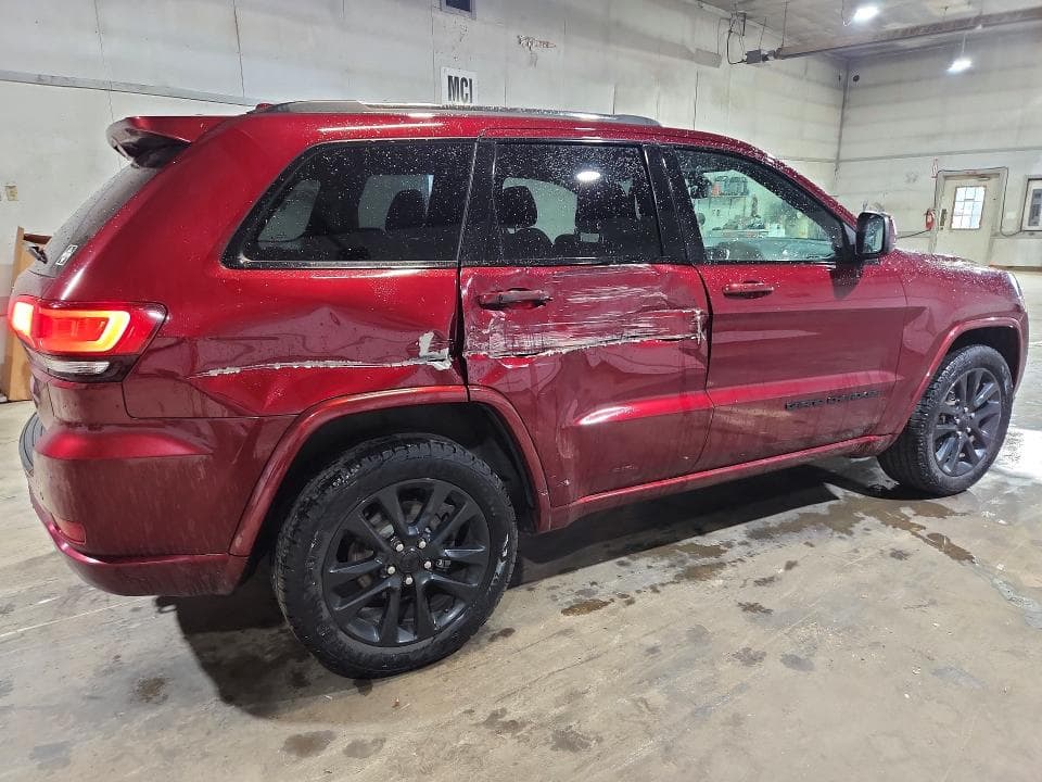 2017 JEEP GRAND CHEROKEE LAREDO 3