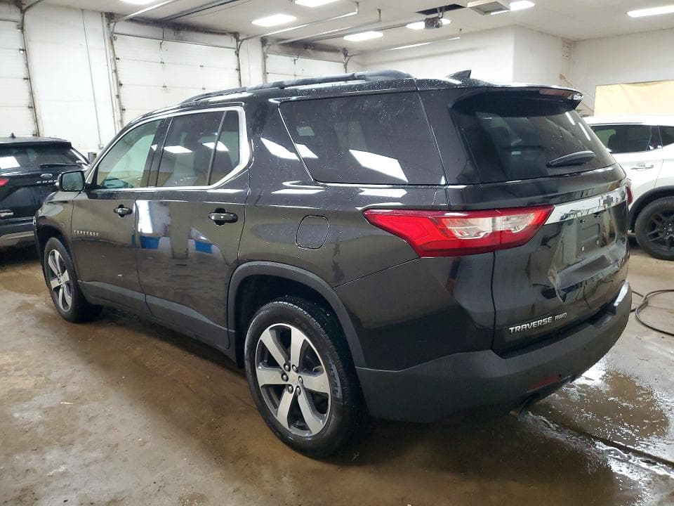 2021 CHEVROLET TRAVERSE LT 2