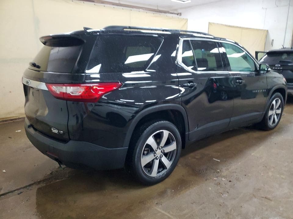 2021 CHEVROLET TRAVERSE LT 3