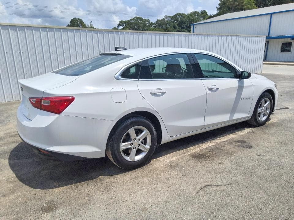 2024 CHEVROLET MALIBU LS 3