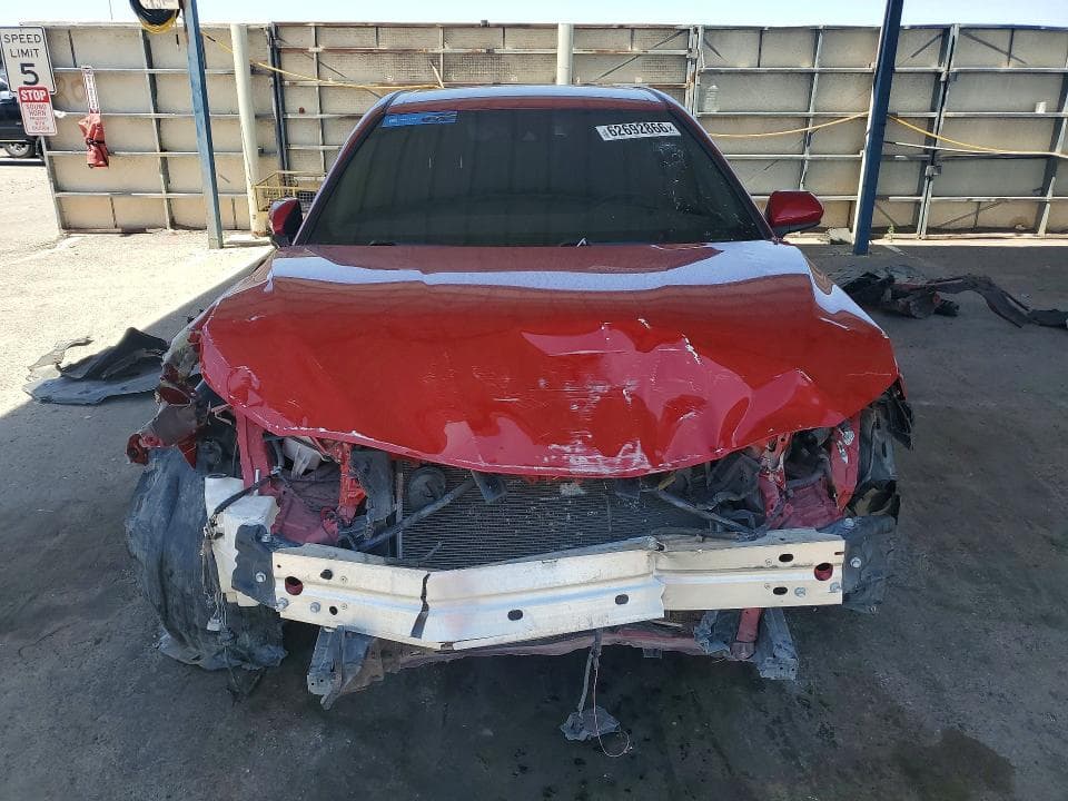 2019 TOYOTA CAMRY SE 5