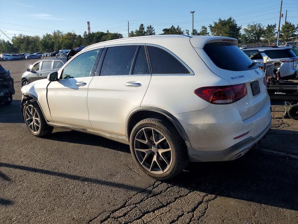 2020 MERCEDES-BENZ GLC 300 4MATIC 2