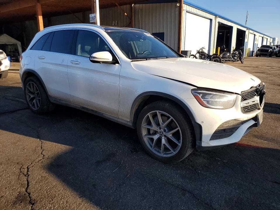 2020 MERCEDES-BENZ GLC 300 4MATIC 4