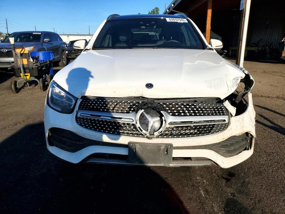2020 MERCEDES-BENZ GLC 300 4MATIC 5