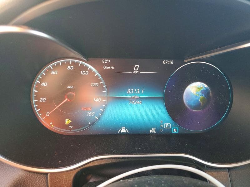 2020 MERCEDES-BENZ GLC 300 4MATIC 9