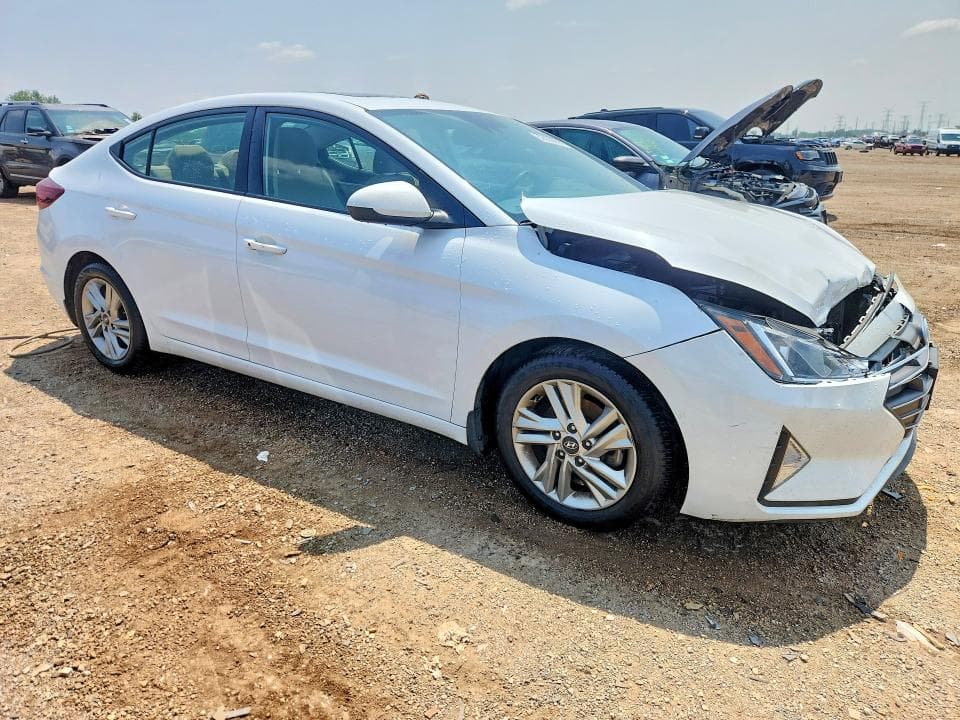 2020 HYUNDAI ELANTRA VALUE EDITION 4