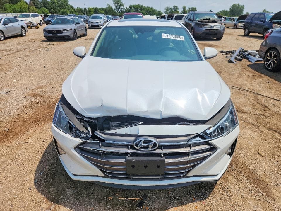 2020 HYUNDAI ELANTRA VALUE EDITION 5
