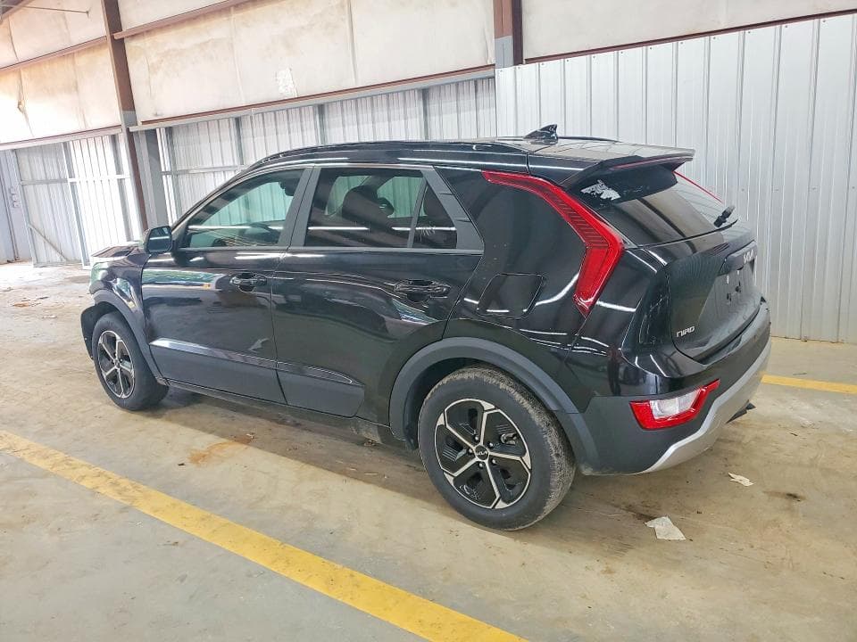 2025 KIA NIRO LX 2