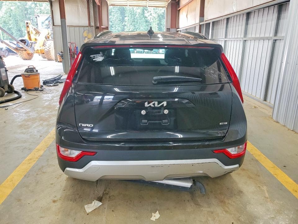 2025 KIA NIRO LX 6