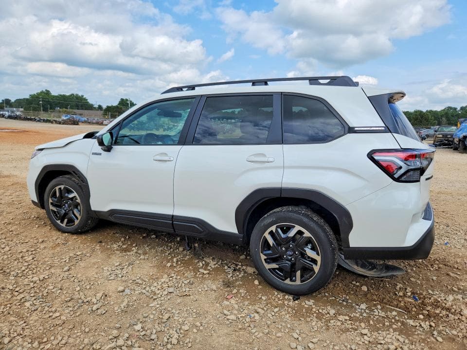 2025 SUBARU FORESTER PREMIUM 2
