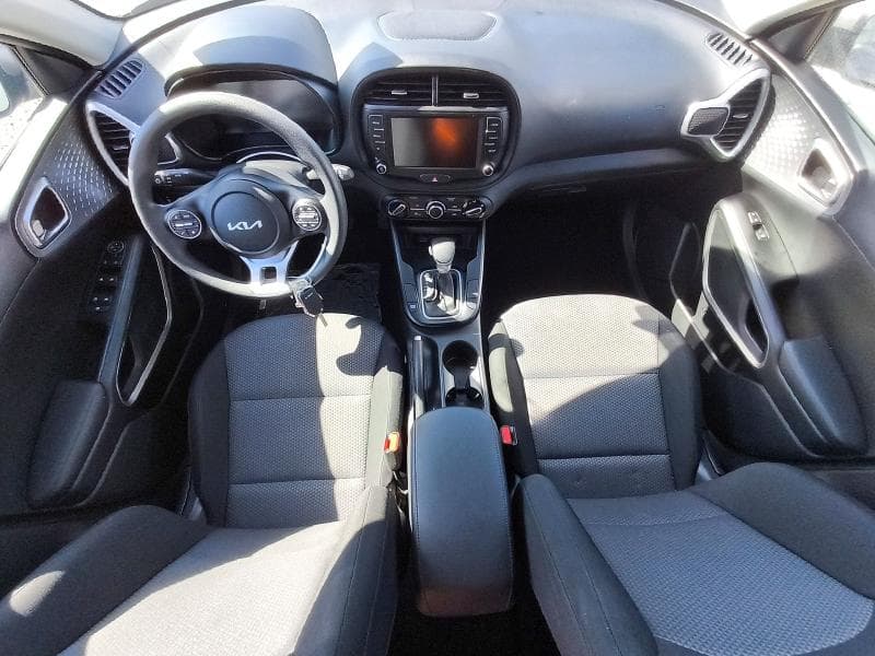 2025 KIA SOUL LX 8