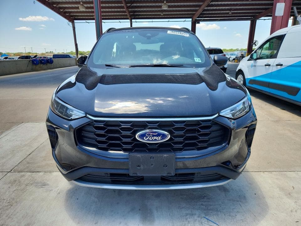 2025 FORD ESCAPE ST LINE 5