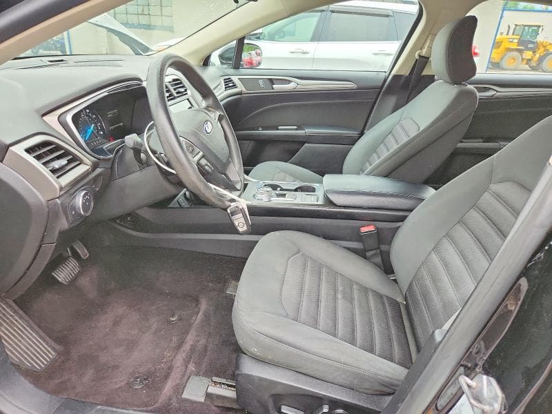 2017 FORD FUSION SE 7