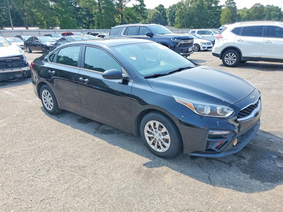 2021 KIA FORTE FE 4