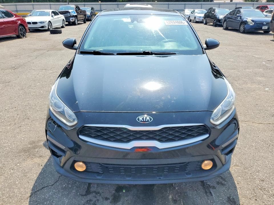 2021 KIA FORTE FE 5