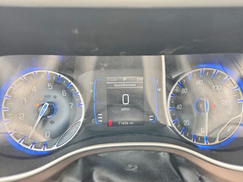 2021 CHRYSLER VOYAGER L 9