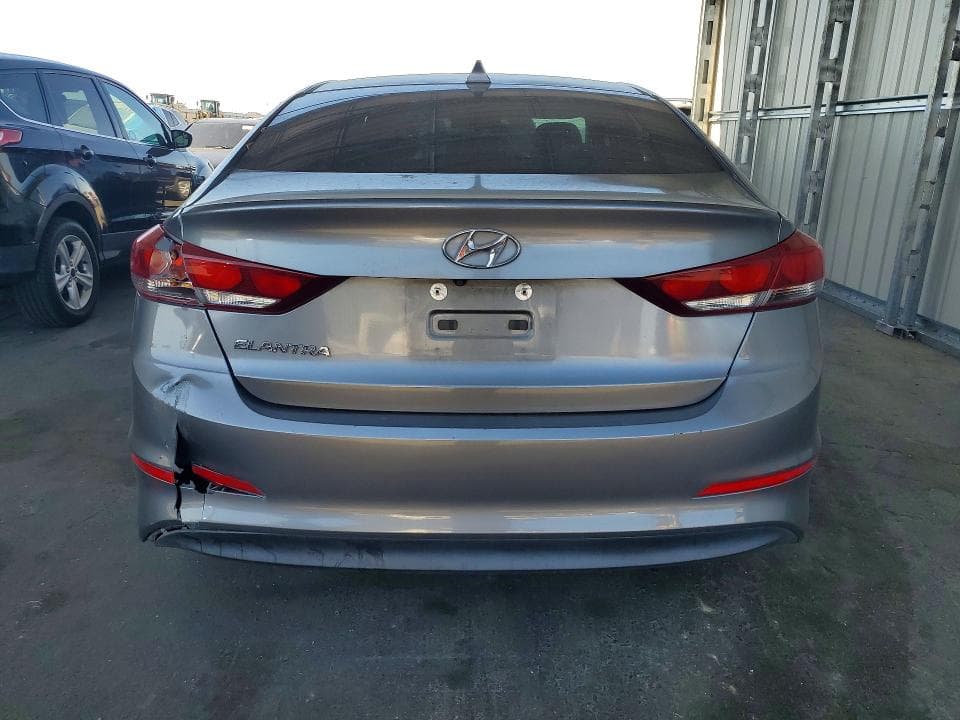 2018 HYUNDAI ELANTRA SEL 6