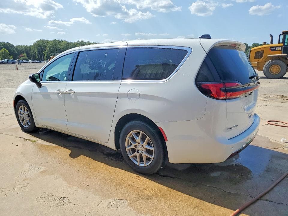 2026 CHRYSLER PACIFICA SELECT 2