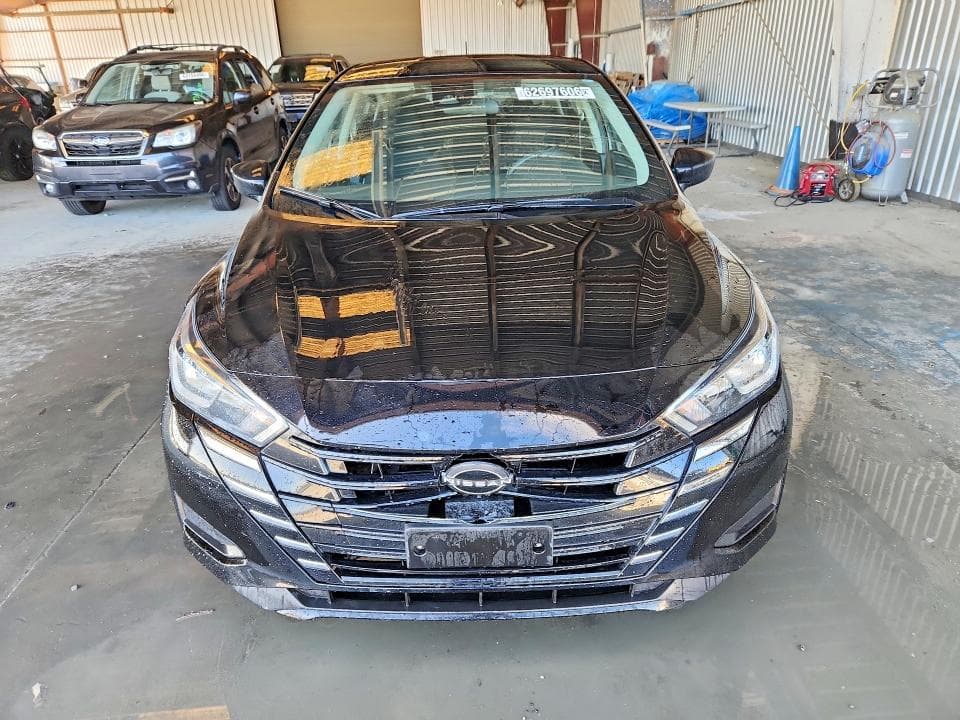 2024 NISSAN VERSA S 5
