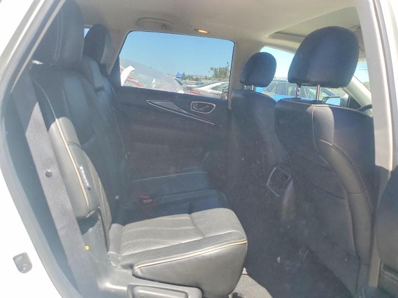 2018 INFINITI QX60 BASE 11