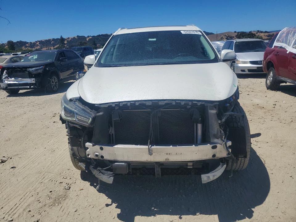 2018 INFINITI QX60 BASE 5