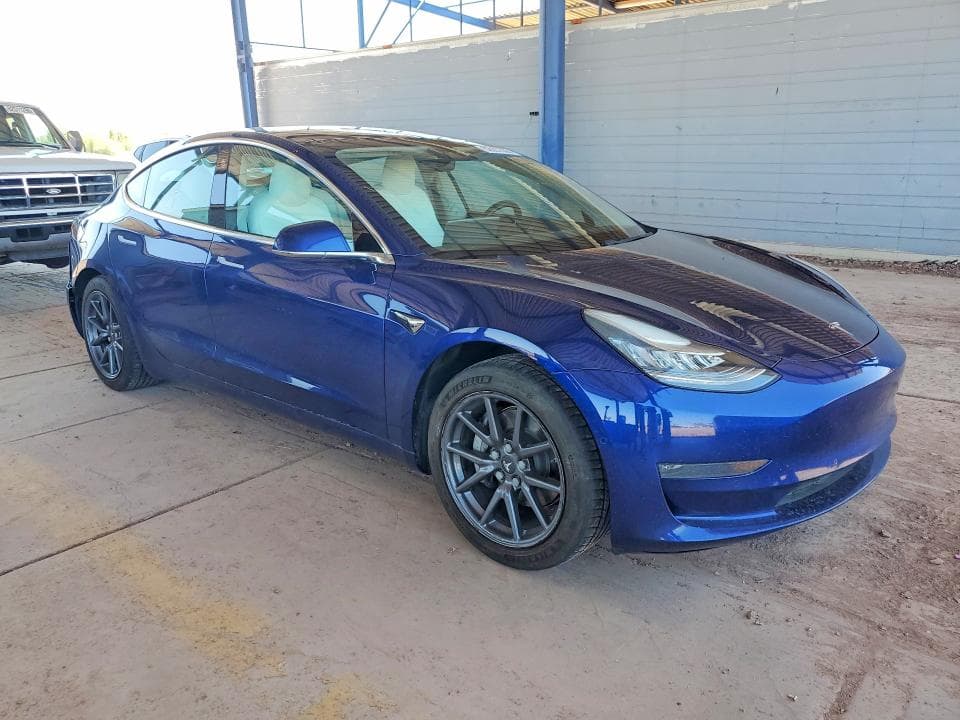 2019 TESLA MODEL 3 4