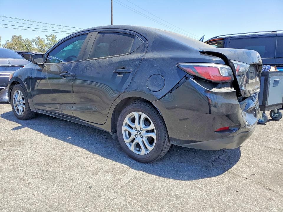 2017 TOYOTA YARIS IA BASE 2