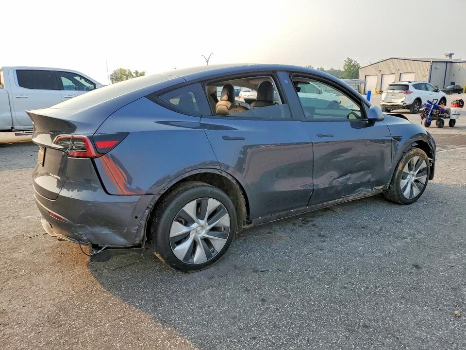 2022 TESLA MODEL Y 3