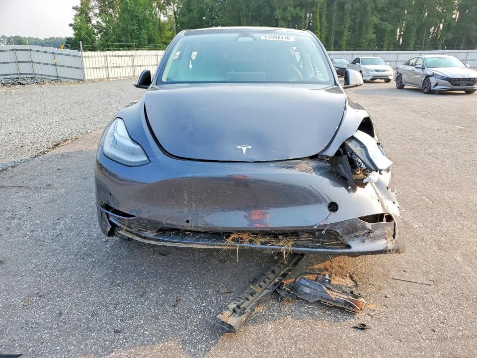 2022 TESLA MODEL Y 5