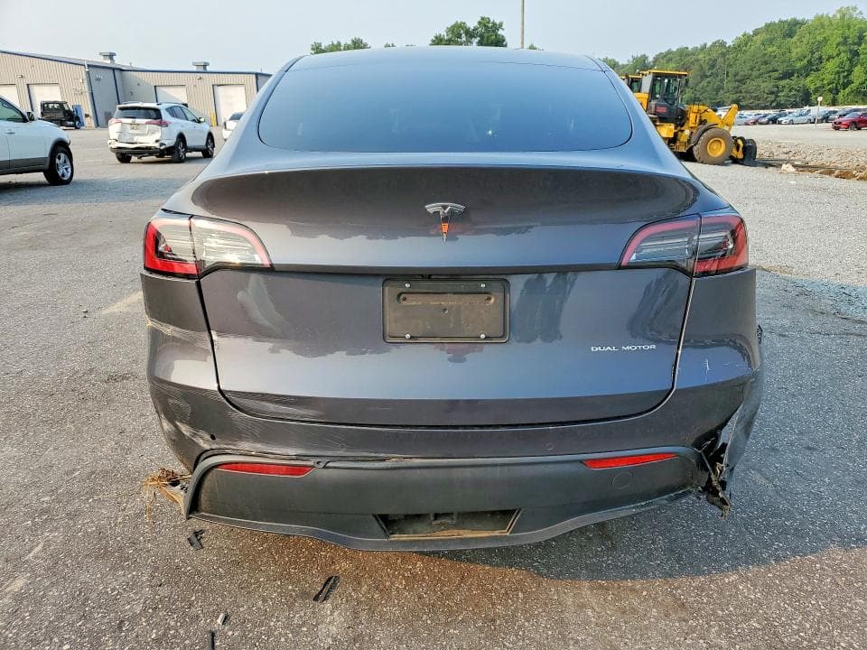 2022 TESLA MODEL Y 6