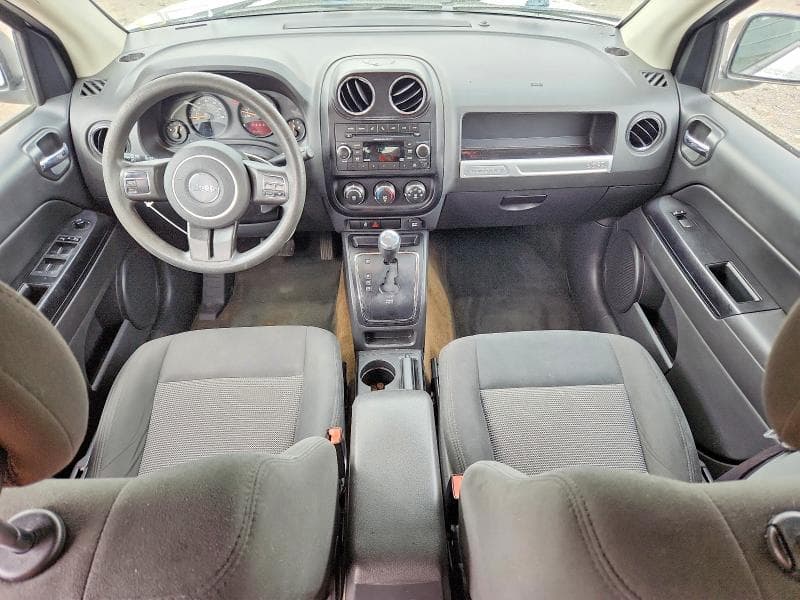 2017 JEEP COMPASS SPORT 8