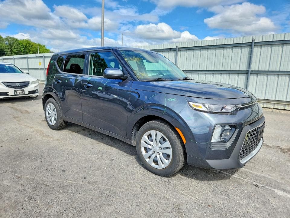 2022 KIA SOUL LX 4