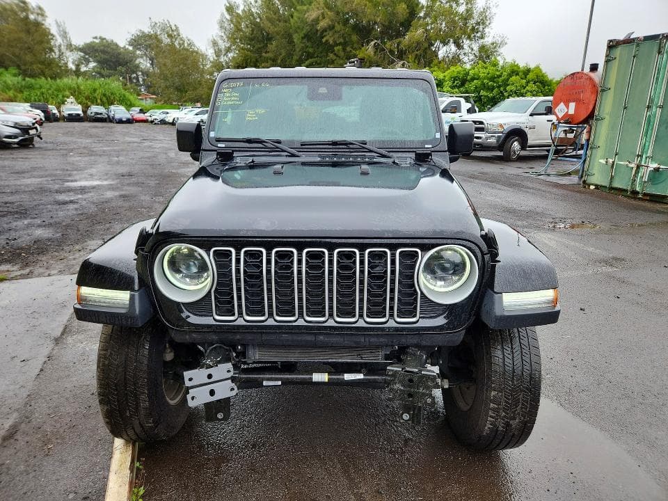 2025 JEEP WRANGLER SAHARA 5