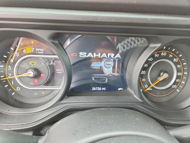 2025 JEEP WRANGLER SAHARA 9